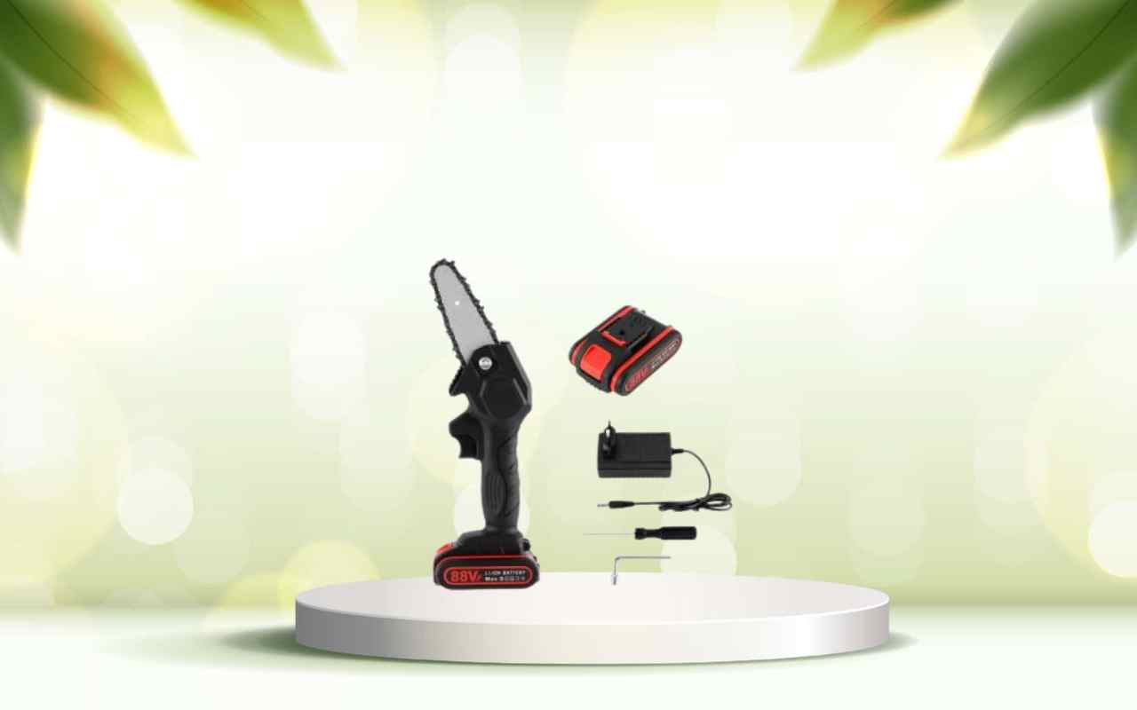 Rendi il giardinaggio semplice e veloce con la mini motosega a batteria: scopri di più